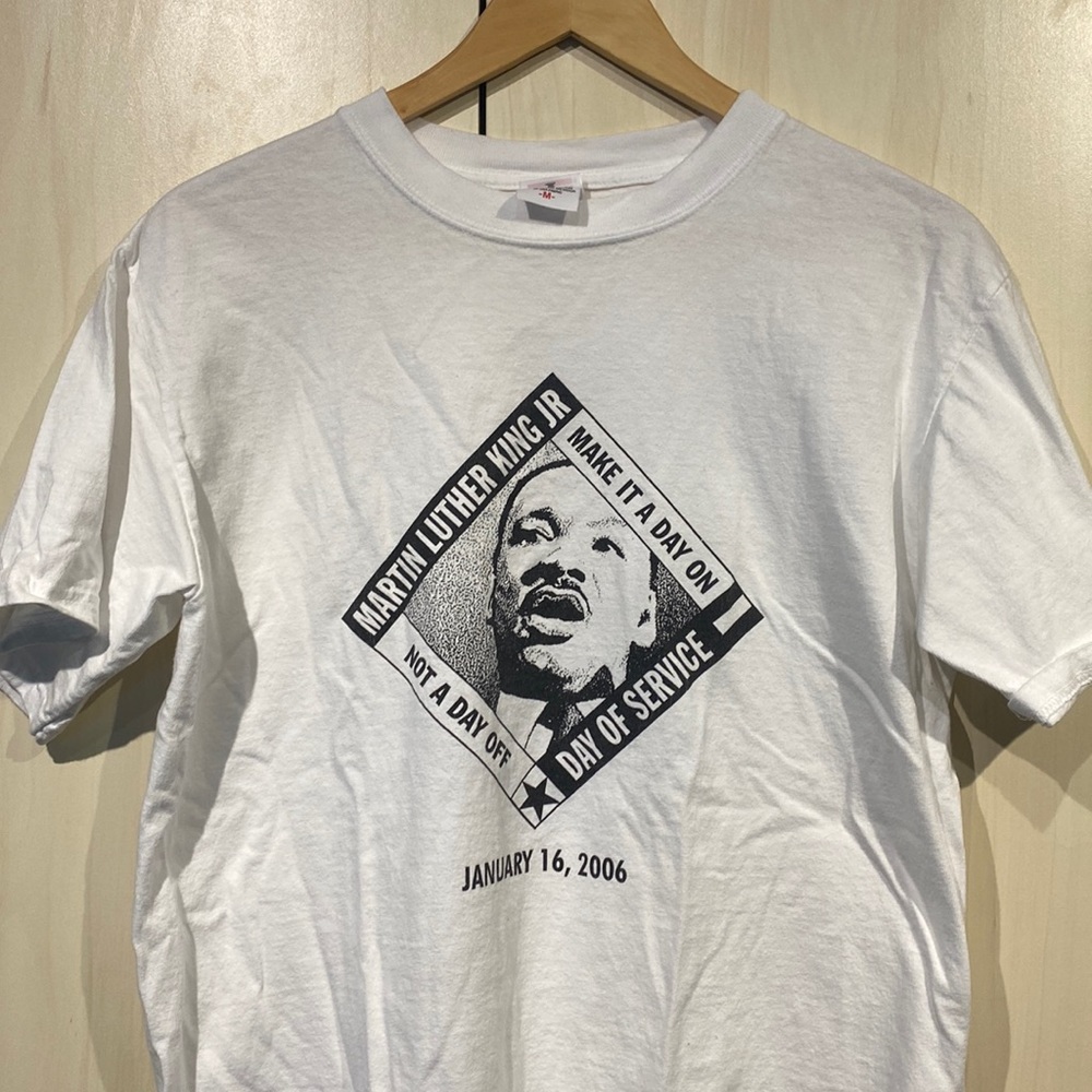 Vintage MLK Jr Day T-shirt